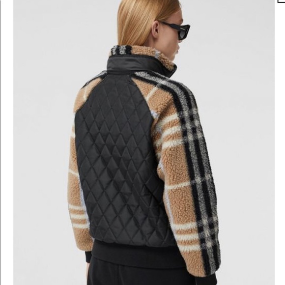 ❗️SOLD ❗️Authentic Burberry Sherpa Diamond Quilted bomber teddy/wool jacket - Picture 5 of 9